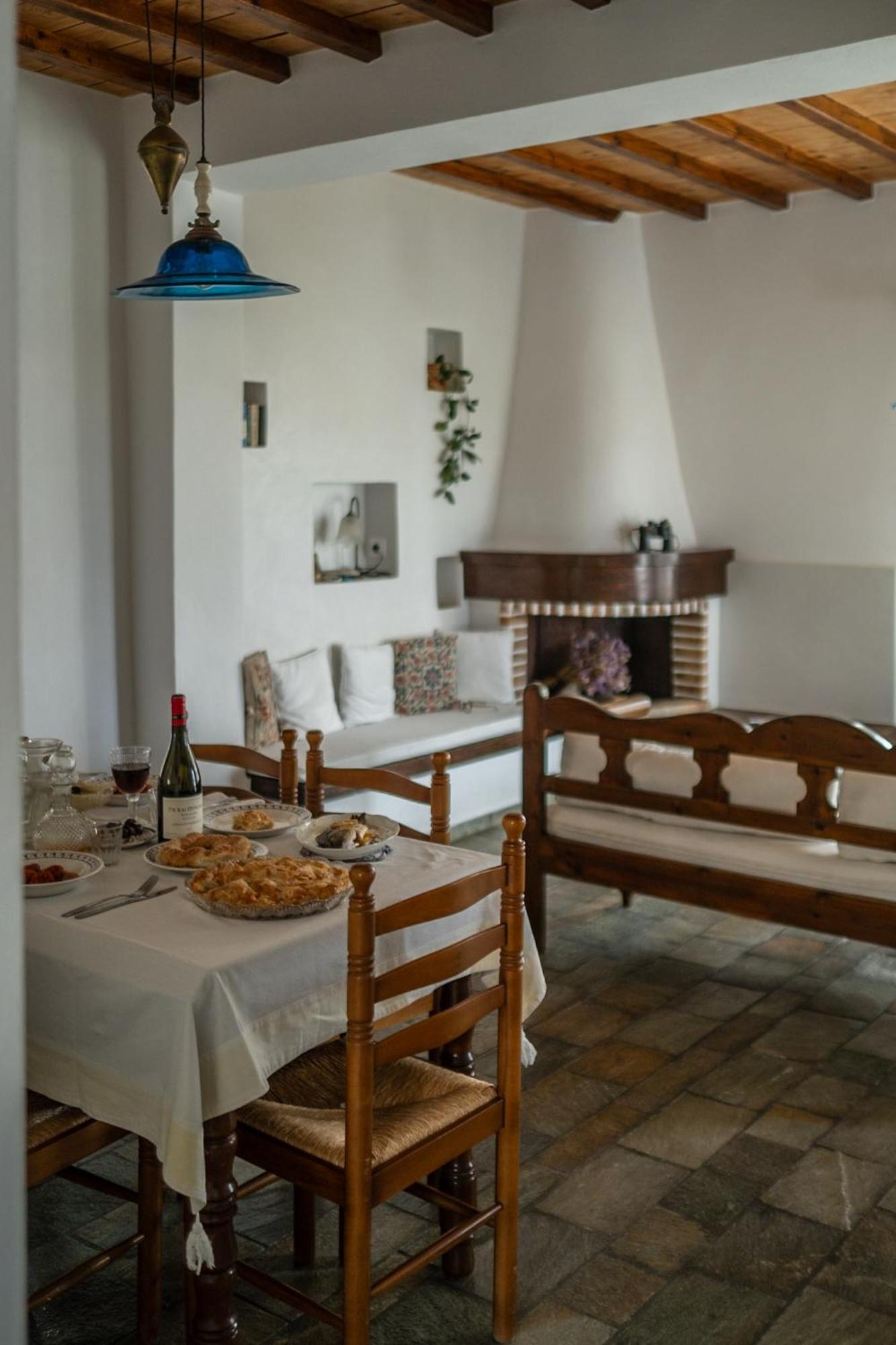 Romano Garden House - Land Tales Agios Romanos Ngoại thất bức ảnh